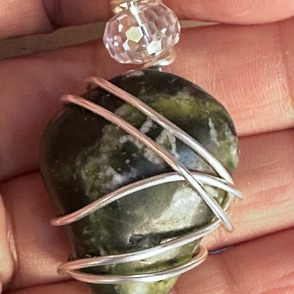 Pendant Necklace Serpentine, Healerite Gemstone Wire Wrapped 16-18’ Chain 5518 G - Picture 5 of 12